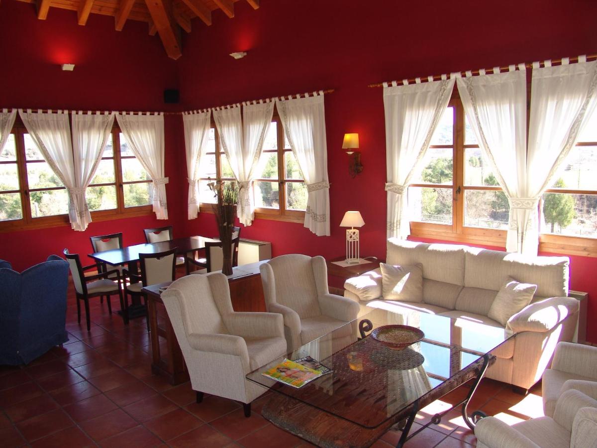 Zona de estar de Hotel & SPA Peña Montañesa