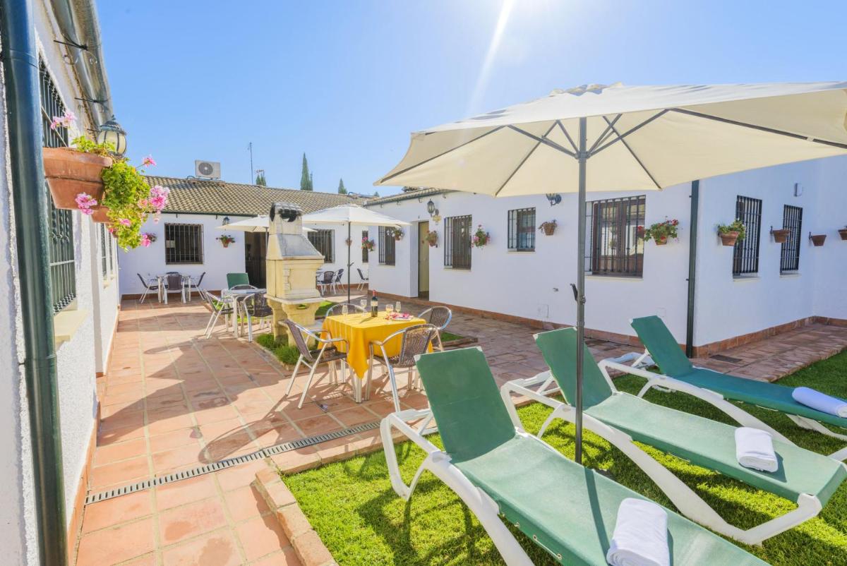 Suitetrails - 10 bedrooms villa with indoor pool furnished terrace and wifi at Rivero de Posadas