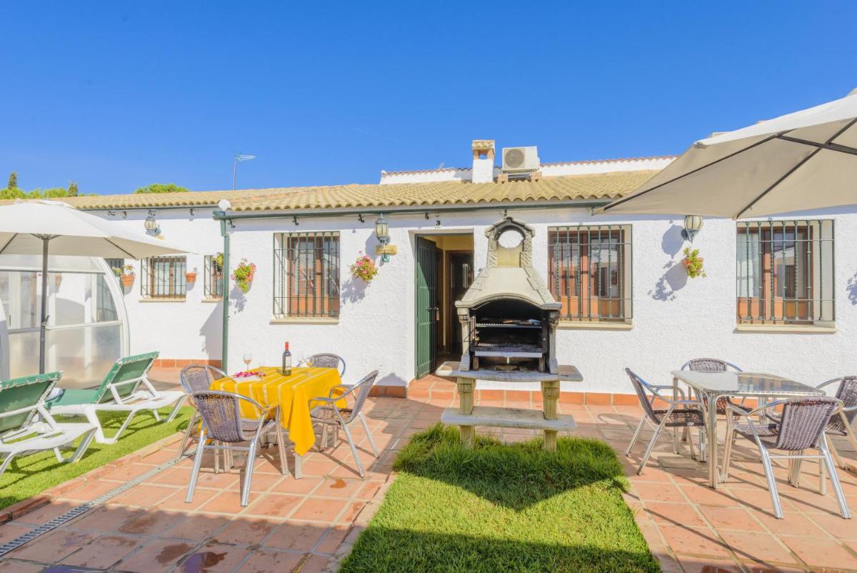 Suitetrails - 10 bedrooms villa with indoor pool furnished terrace and wifi at Rivero de Posadas
