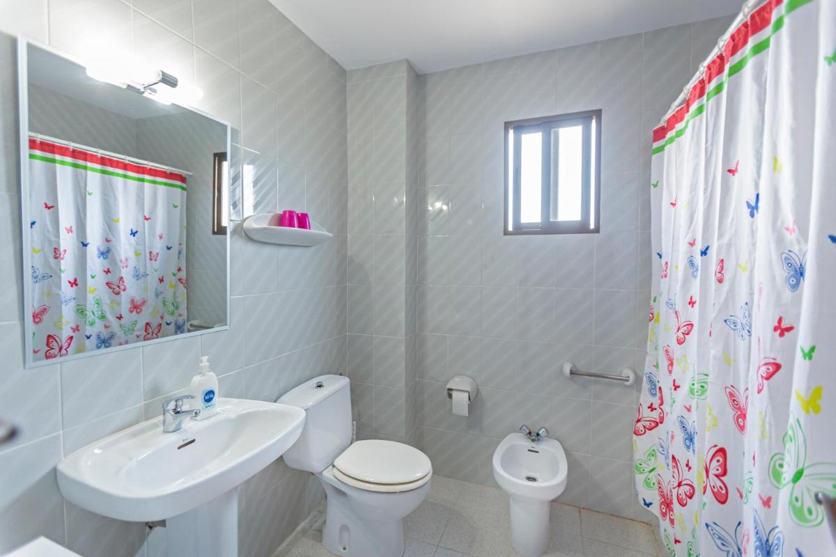 Apartamentos Aigua Oliva - Housity
