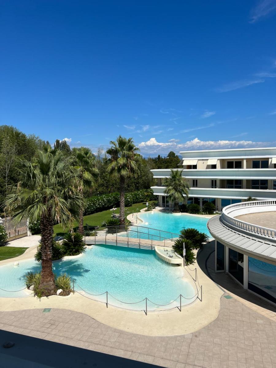APT24 - Relais du Lac - Apartments with pool - Housity