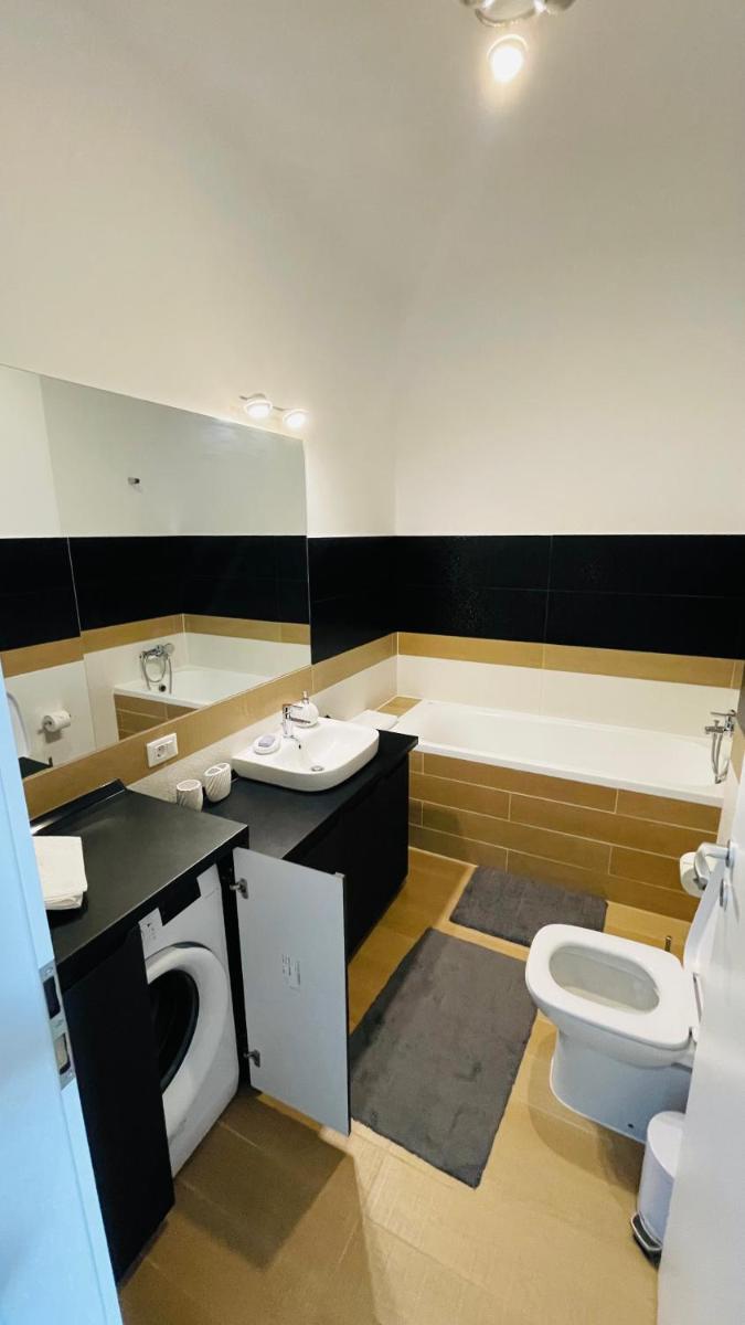 Suitetrails - Sí Apartments Oradea