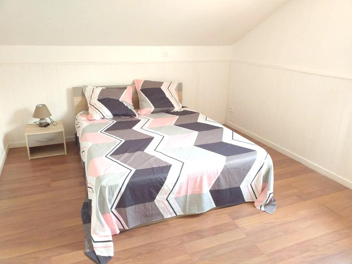 Maison de 4 chambres avec vue sur la mer jardin clos et wifi a Saint Leu - Housity