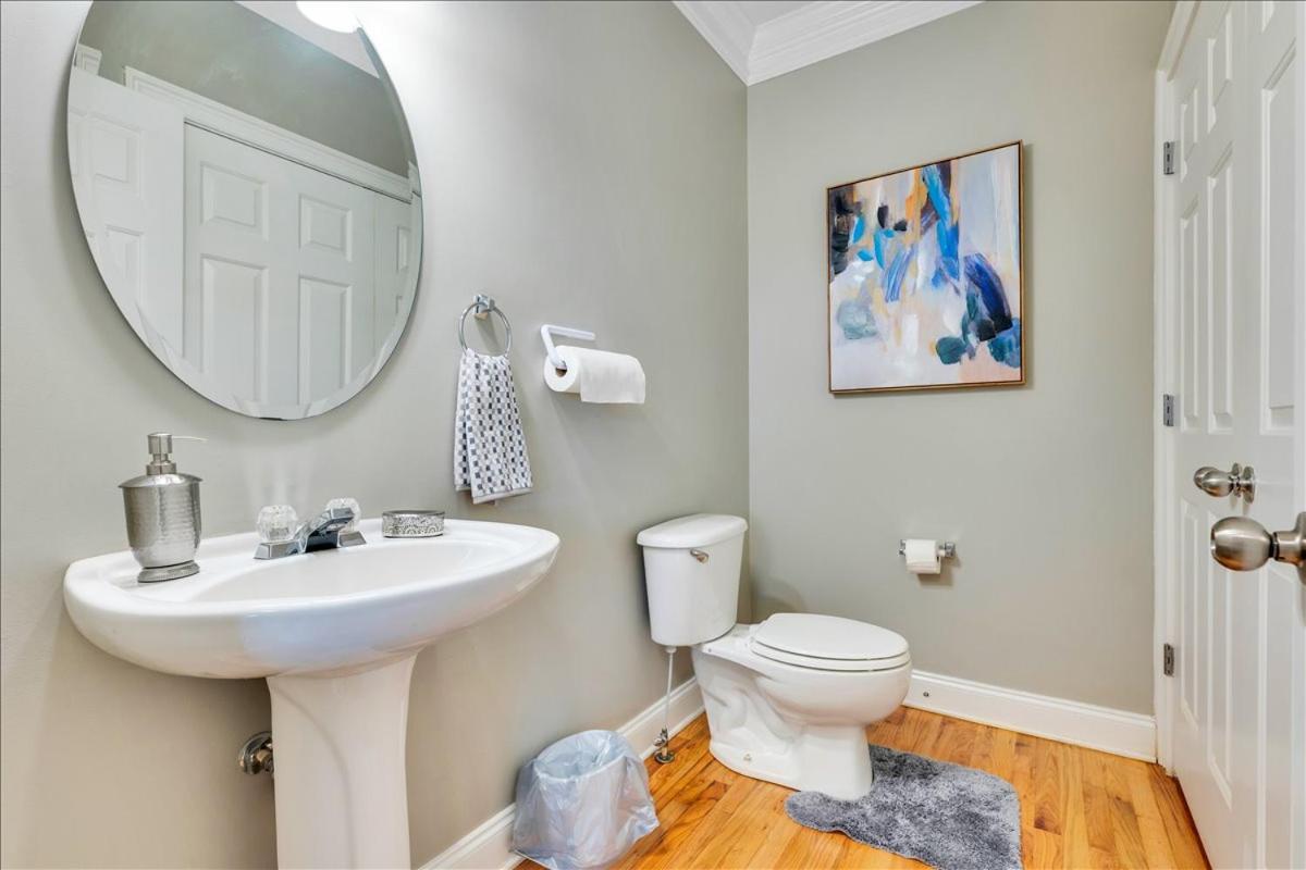 Atlanta Private Charming Room 2 - Housity
