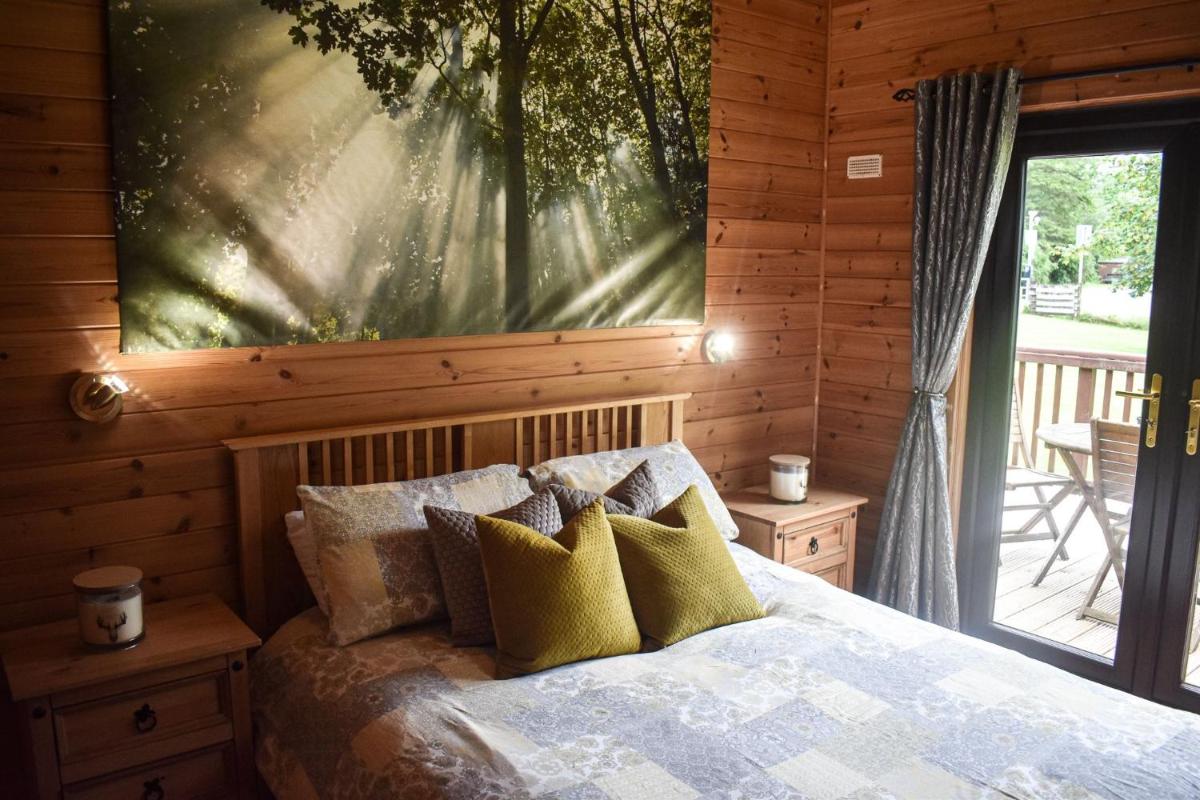 Lodge at Loch Lomond - Hizvo