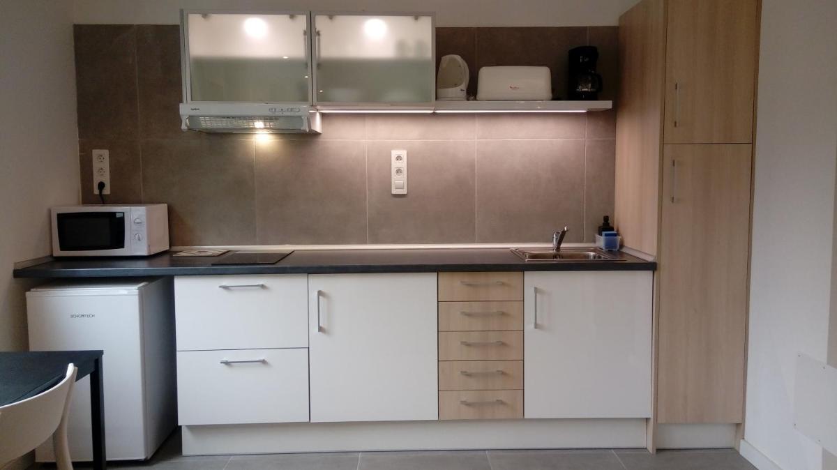 Beach Studios - Housity