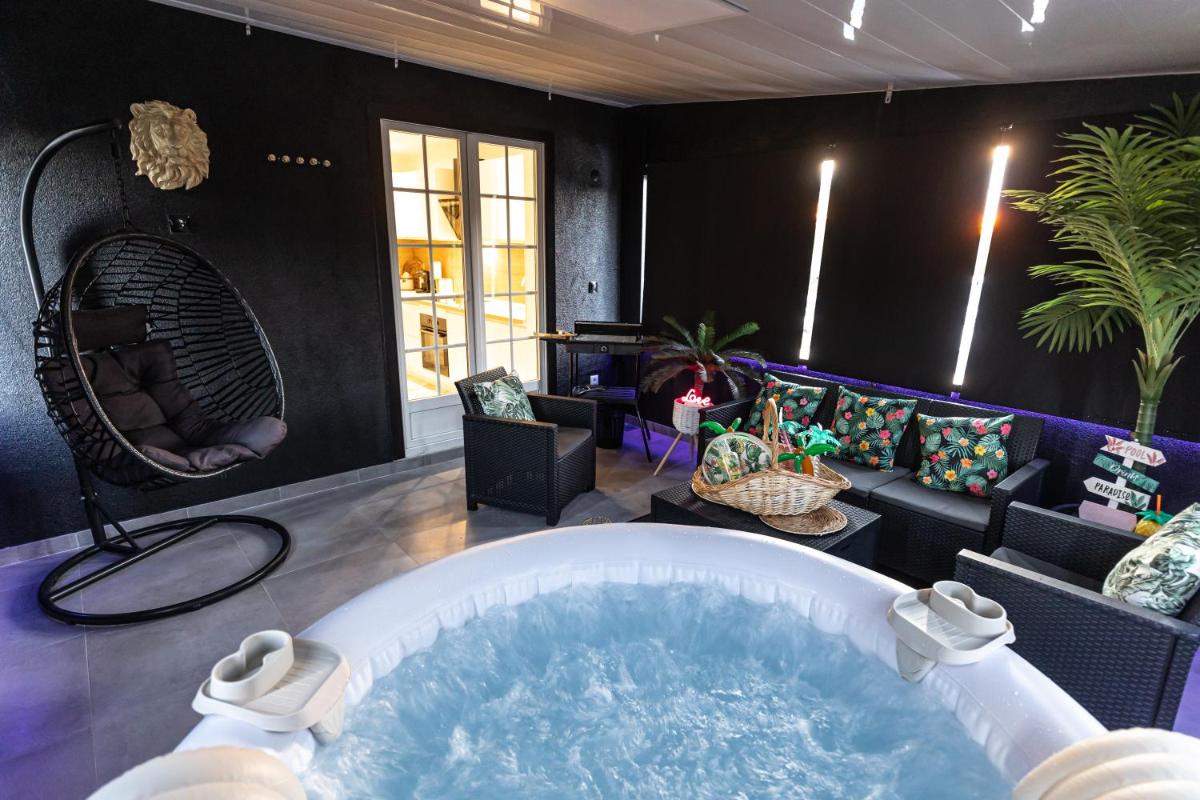 Dynasty Home Spa Appartement 100M2 Jacuzzi Terrasse - Housity