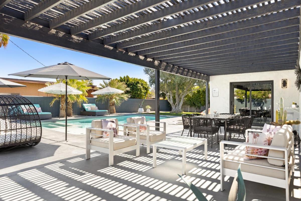 The Llama House by AvantStay Featured on HGTV Resort Style Pool Spa Permit4277 - Housity