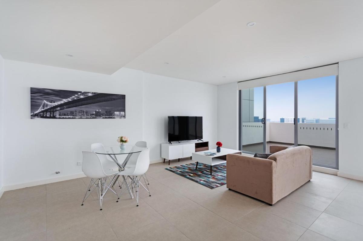 KULA Sydney Airport - Housity