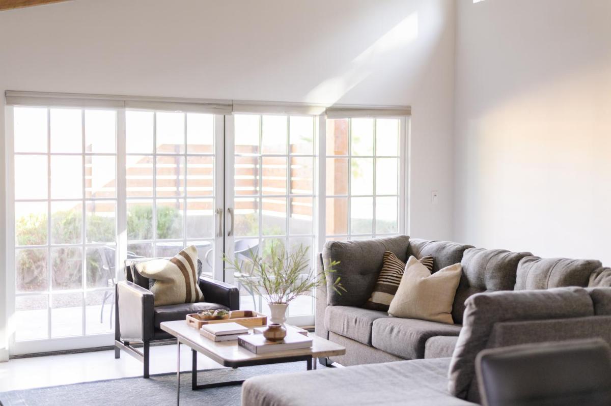 Onyx By AvantStay Stylish Scottsdale Home w Pool Modern Design - Housity
