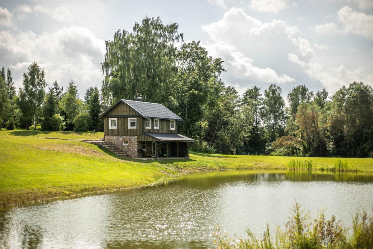 Arčiau Gamtos Virinta - Housity