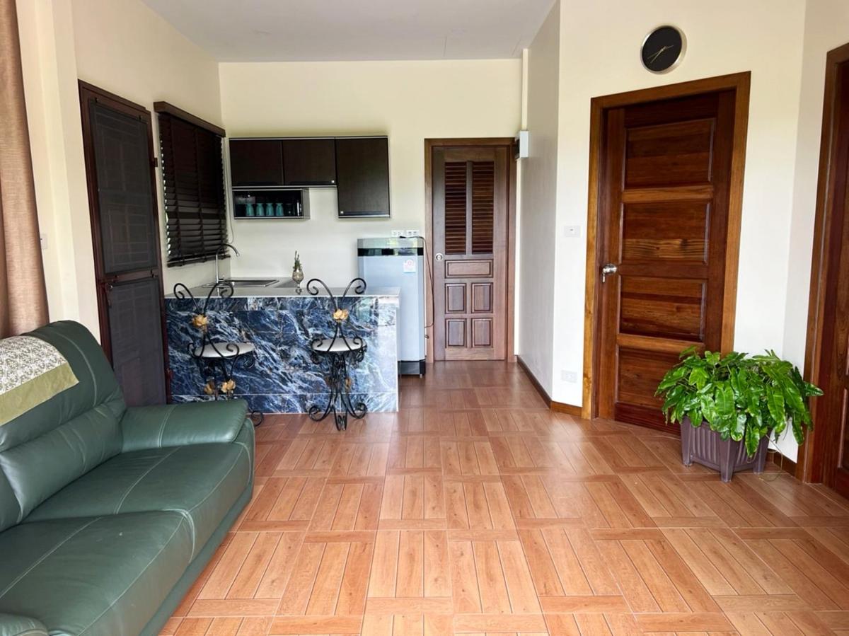 New Home Yบ้านเดี่ยวสร้างใหม่ ใกล้ทะเล ใจกลางเมืองระยอง - Housity