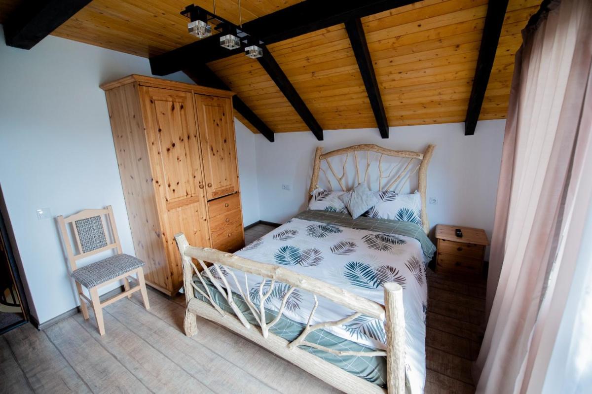 Pensiunea Natura Sadu - Housity