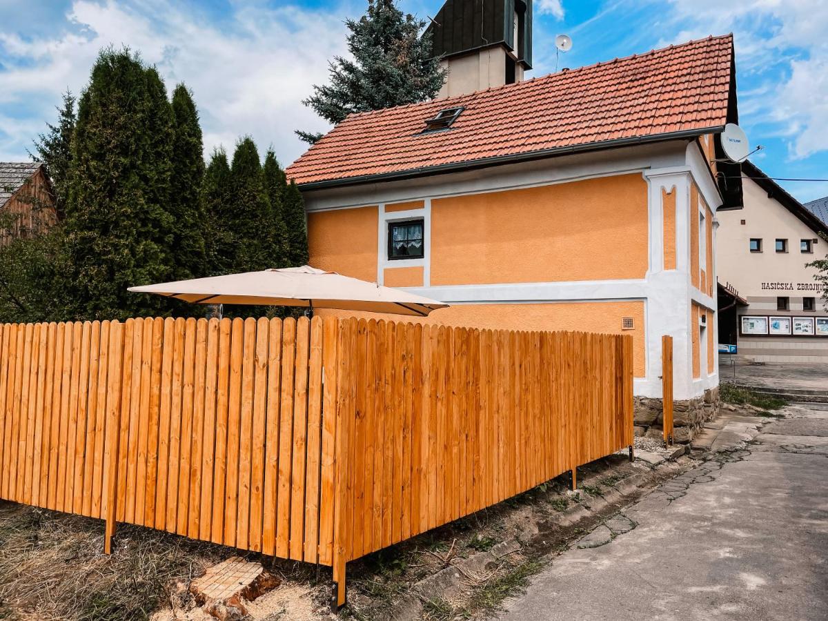 Chaloupka U Jána - Housity