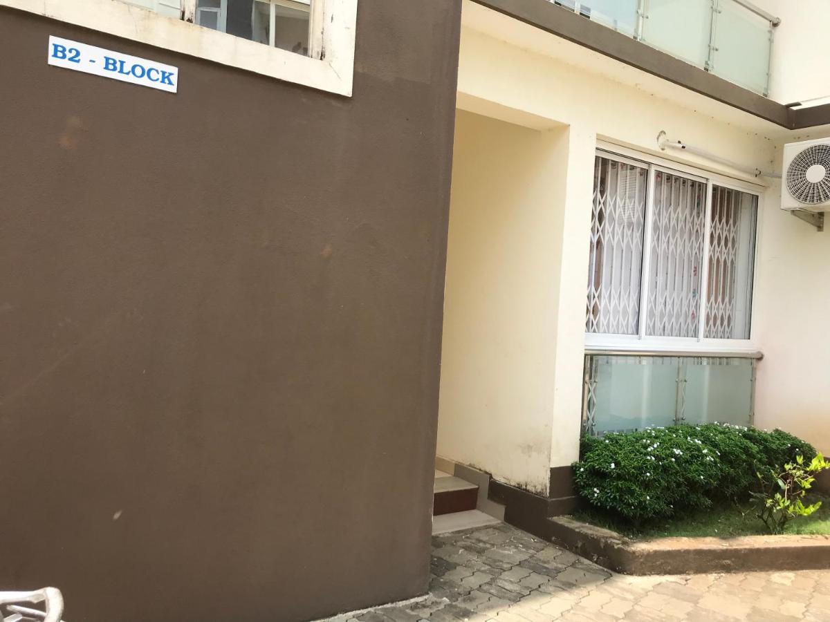 Furtado s condo - Housity