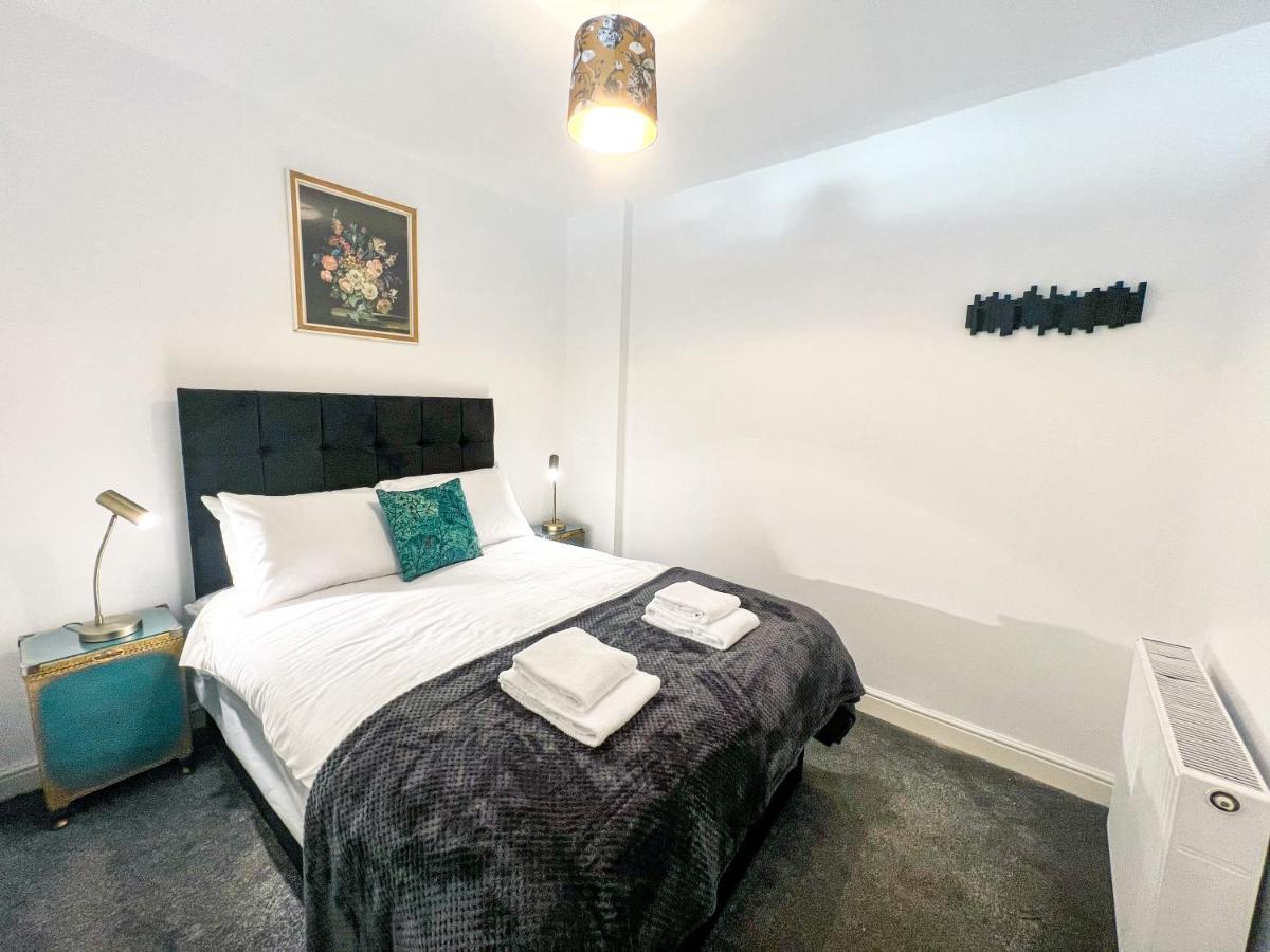The County Staycation - Housity