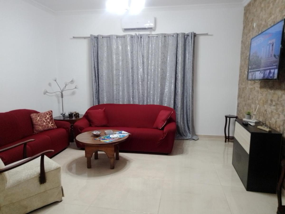 Precious Apartment - Housity
