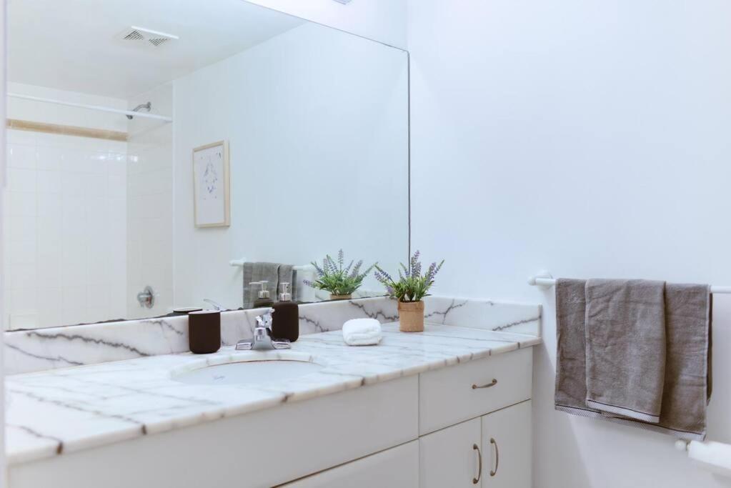 Suitetrails - Amazing Studio Apt @BRICKELL With pool & Parking