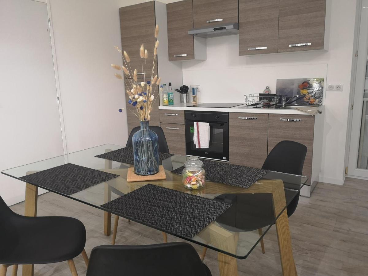 T3 avec salle de bain privative par chambre - Housity