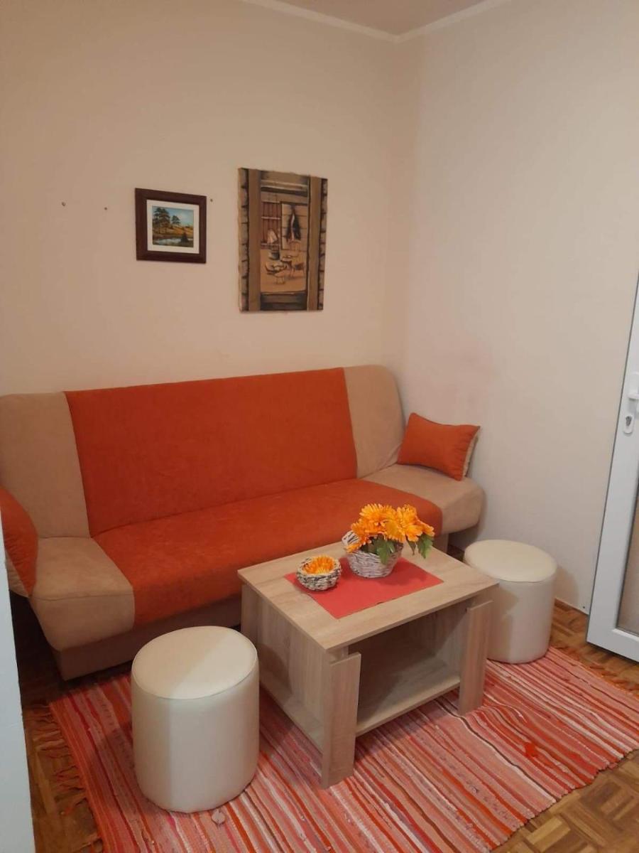 Viogorska 16 - Housity