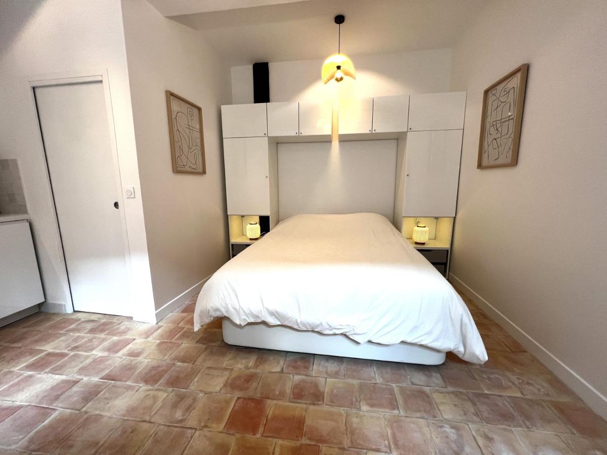 Le Duc - Coeur De Dijon - Avec Terrasse et Climatisation - Housity