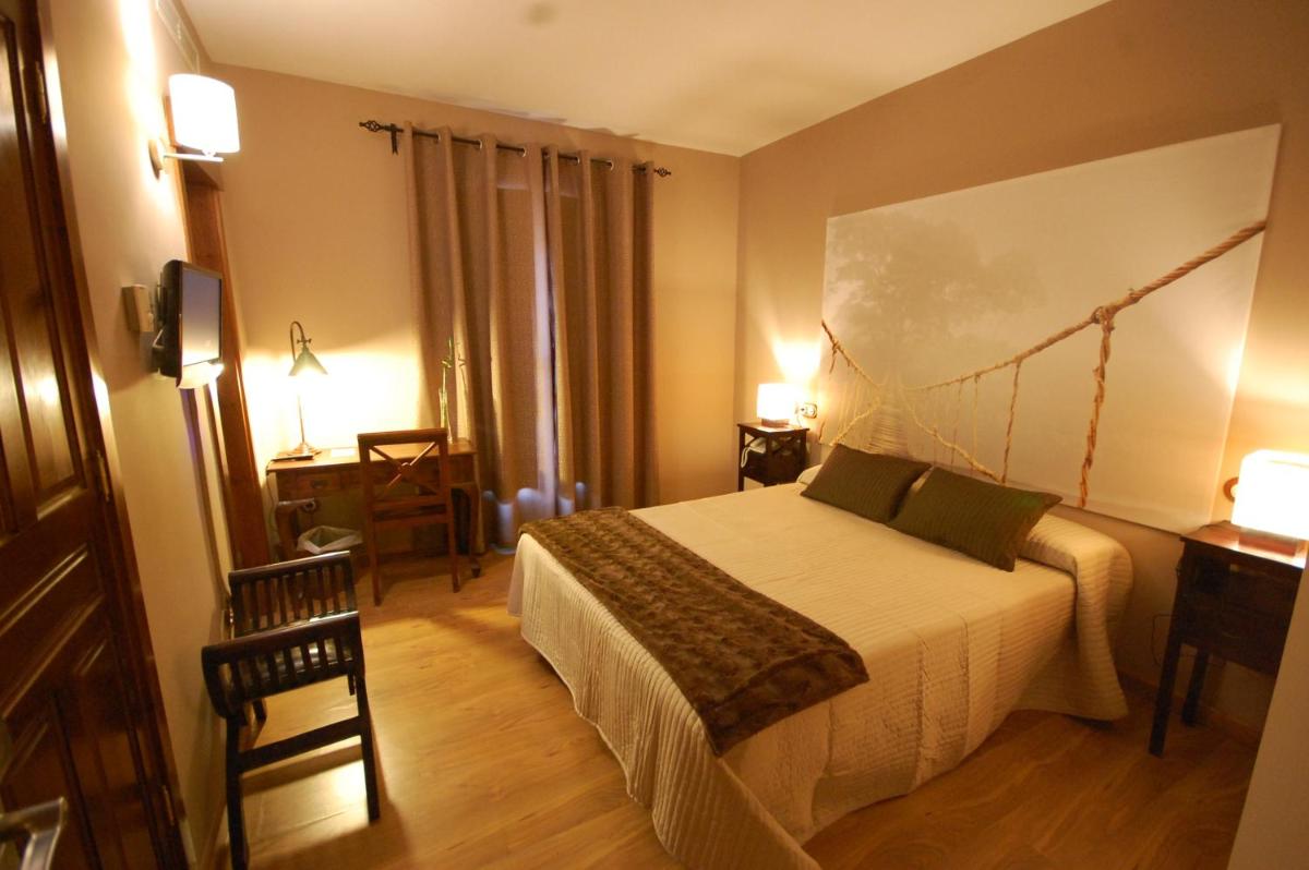 Hotel Hc Zoom - Housity