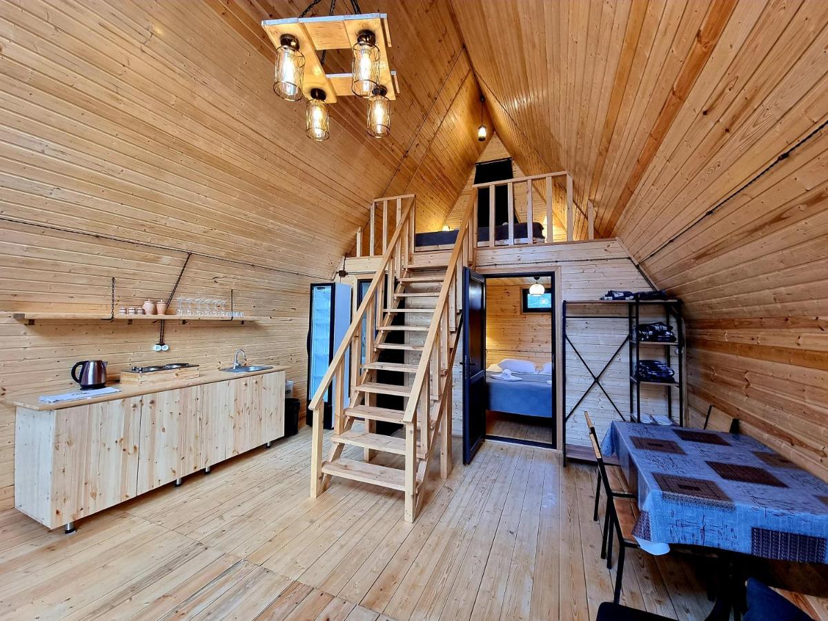 Mountain hut in Kazbegi - Hizvo