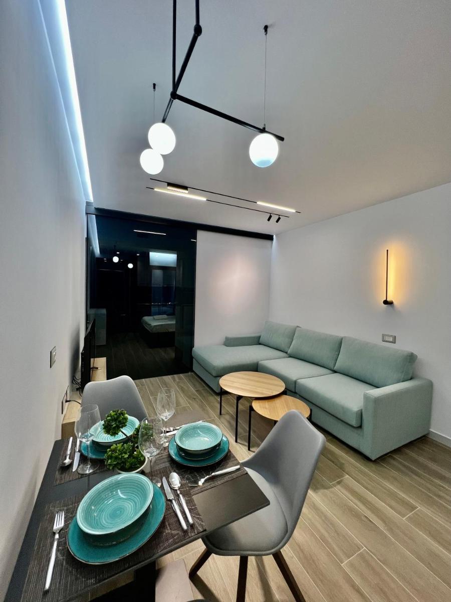 Deluxe apartment bllok - Housity