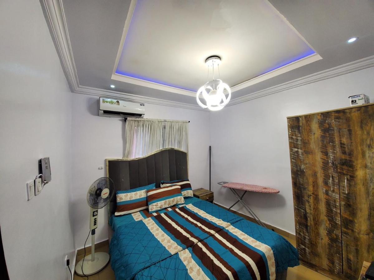 Dinero Beryl Apartment - Housity