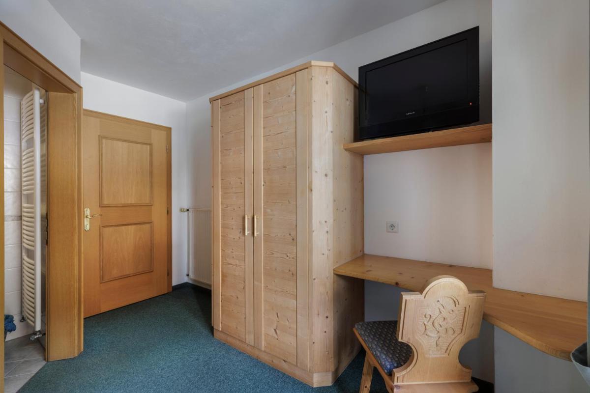 Garni Ziernheld - Housity