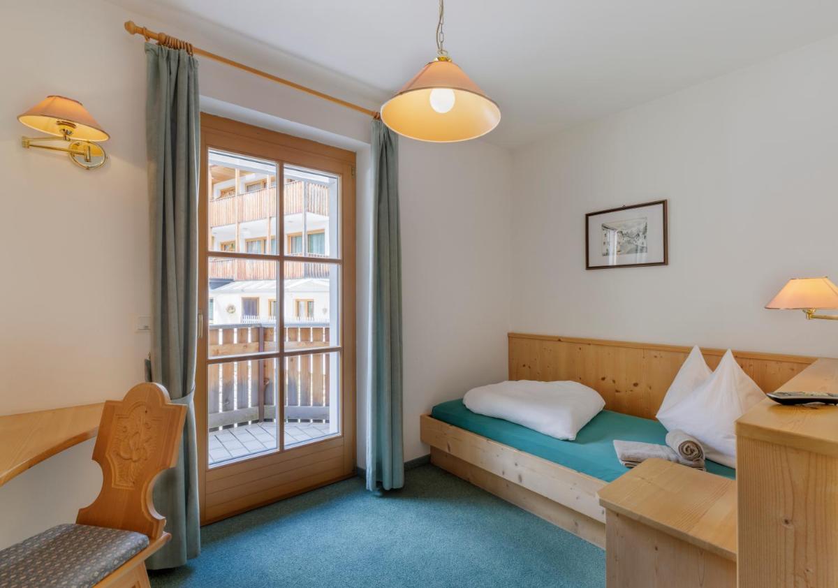 Garni Ziernheld - Housity