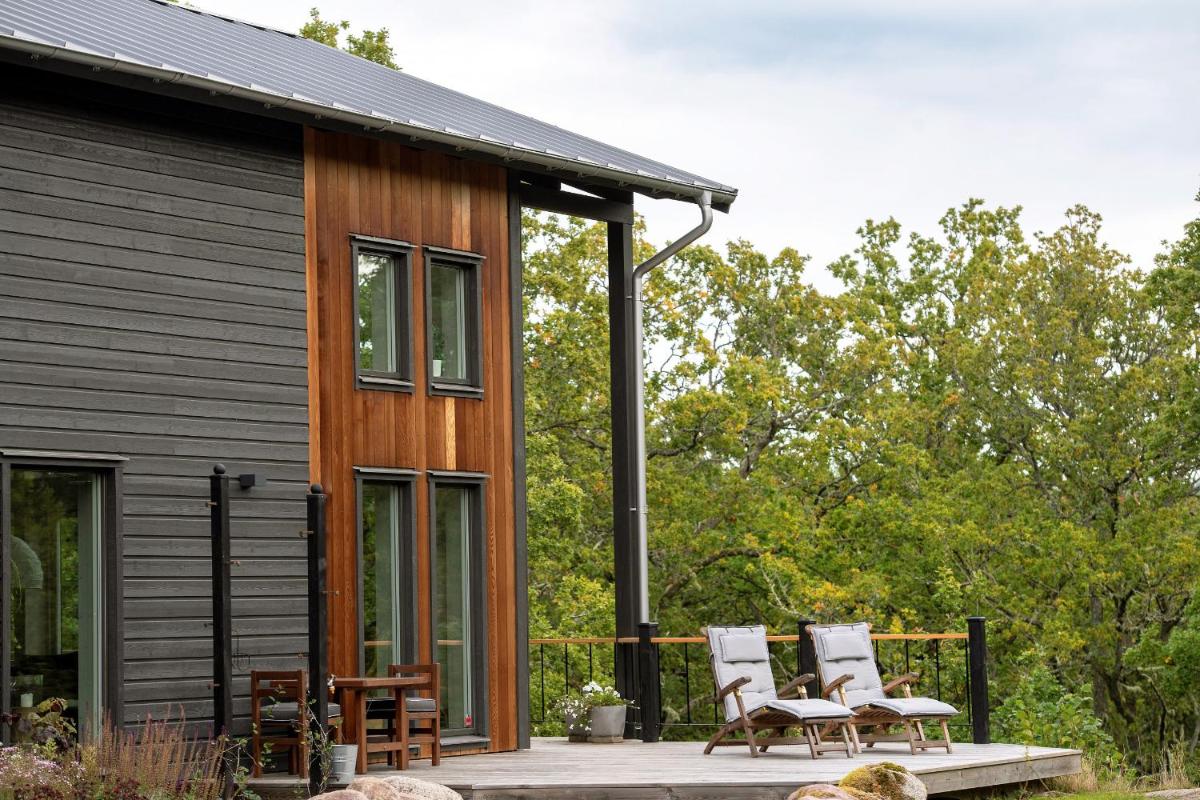 Modern holiday home in Kisa - Housity