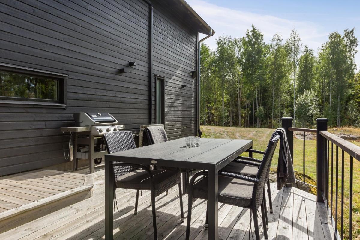 Modern holiday home in Kisa - Housity