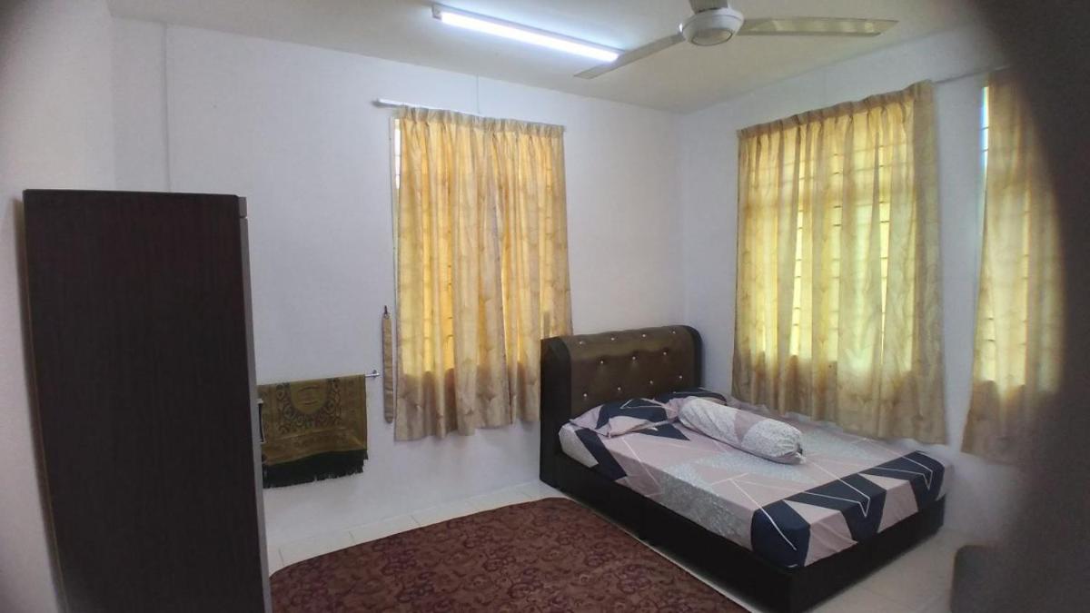Inapan Keluarga Taman Indera Jitra - Housity