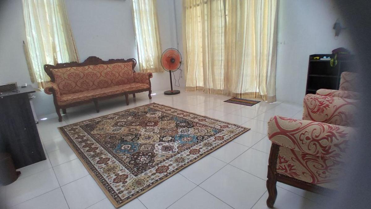 Inapan Keluarga Taman Indera Jitra - Housity