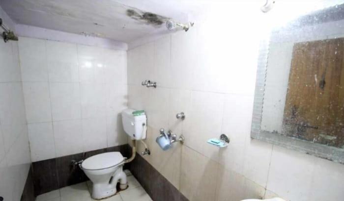 New Agra Guest House By WB Inn - Housity