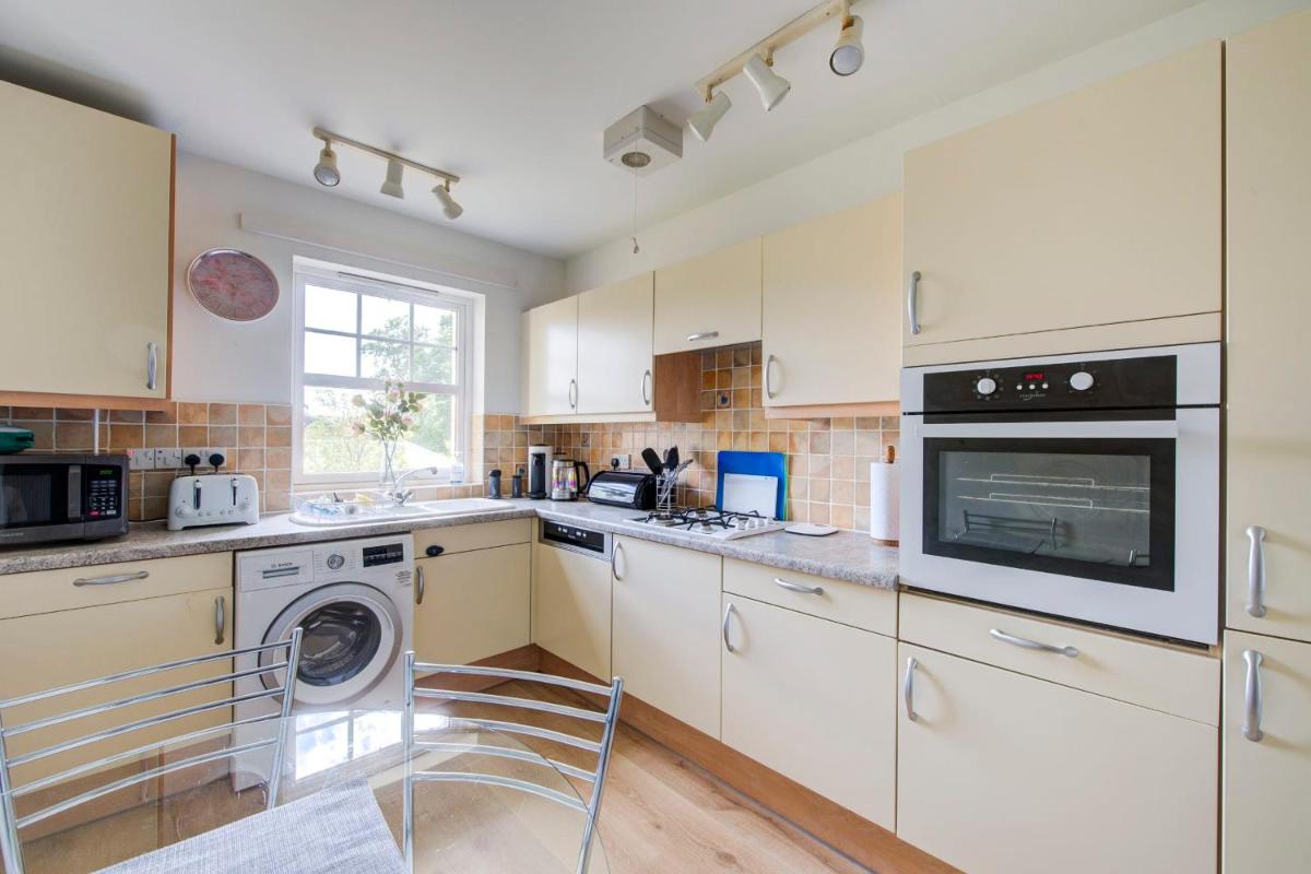 GuestReady - Charming Flat with Free Parking - Housity