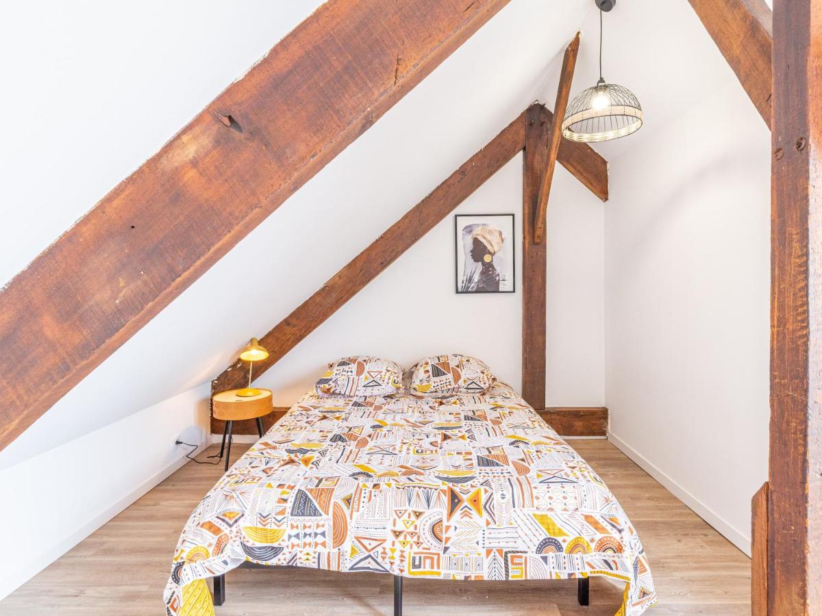 Le Guindy - Housity
