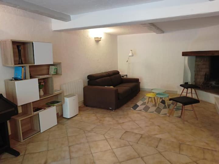 Nhim's house - Housity