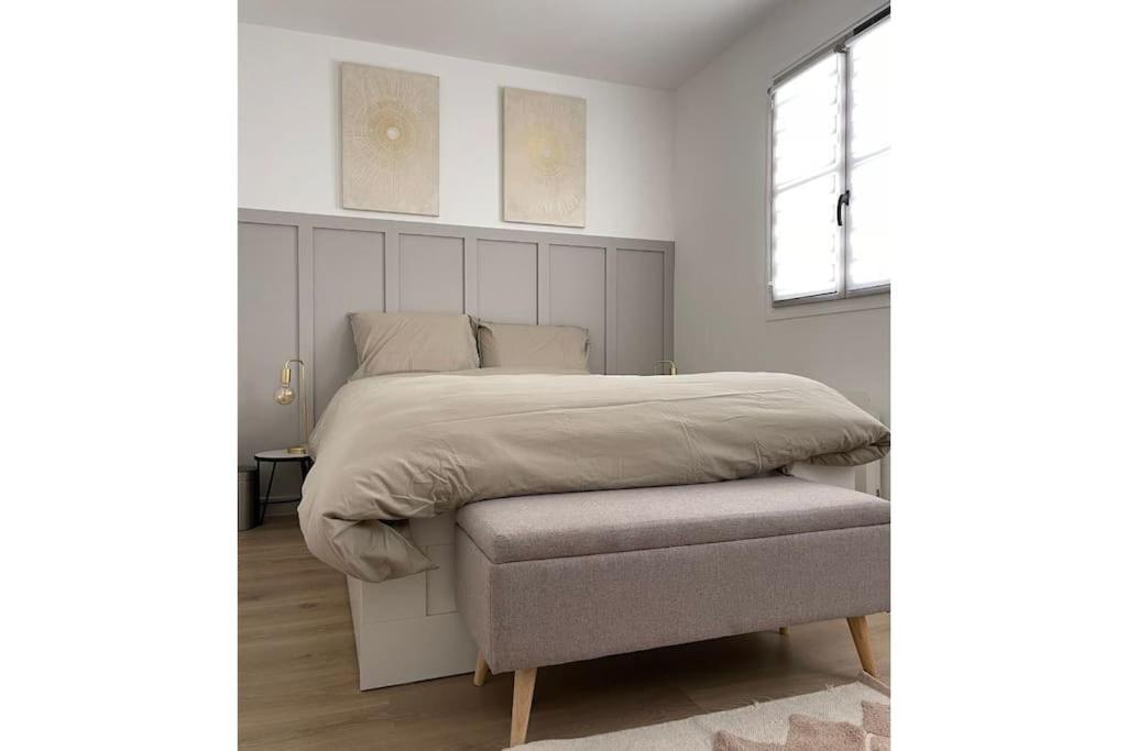 Amiens Saint-Leu Cathedral 1 bedroom and 1 sofa bed cocooning family business trip quai Belu - Housity