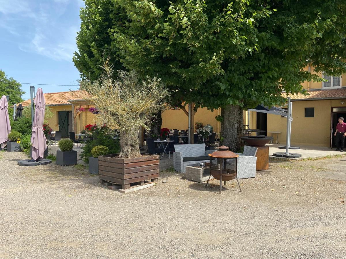 Logis L'Auberge du Gros - Housity