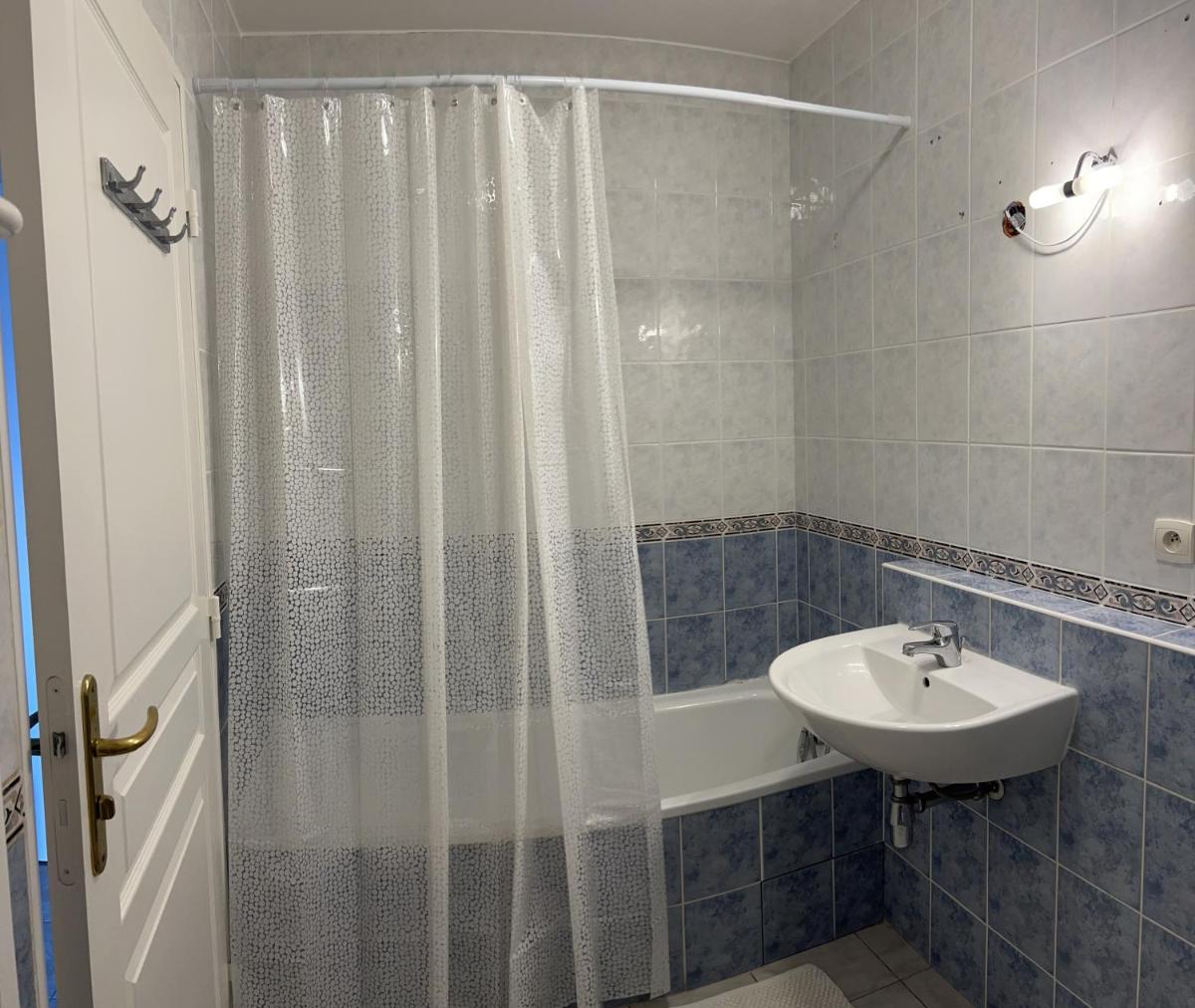 Mari stunning apartment next to Monaco with a sea view terrace - Housity