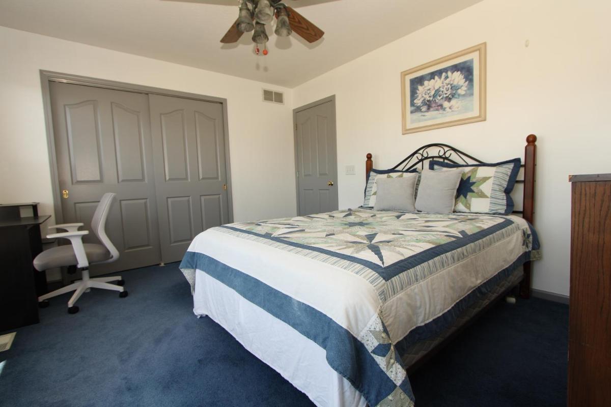 Two Private Rooms and Bathroom in a Shared Luxury House - Housity