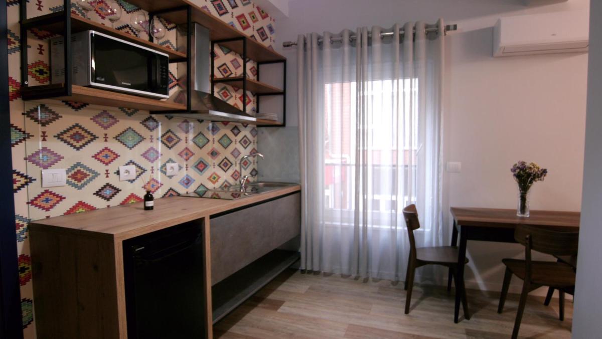 Suitetrails - KONI's Studio Apartments
