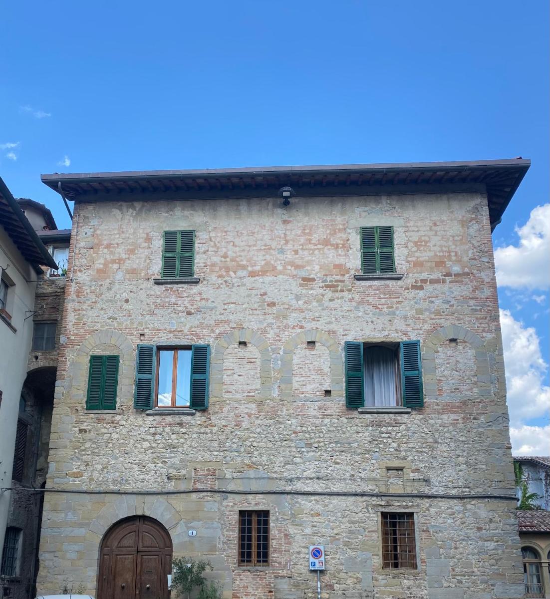 Suitetrails - Palazzo Fucci - Piazza dell'Incontro n 1