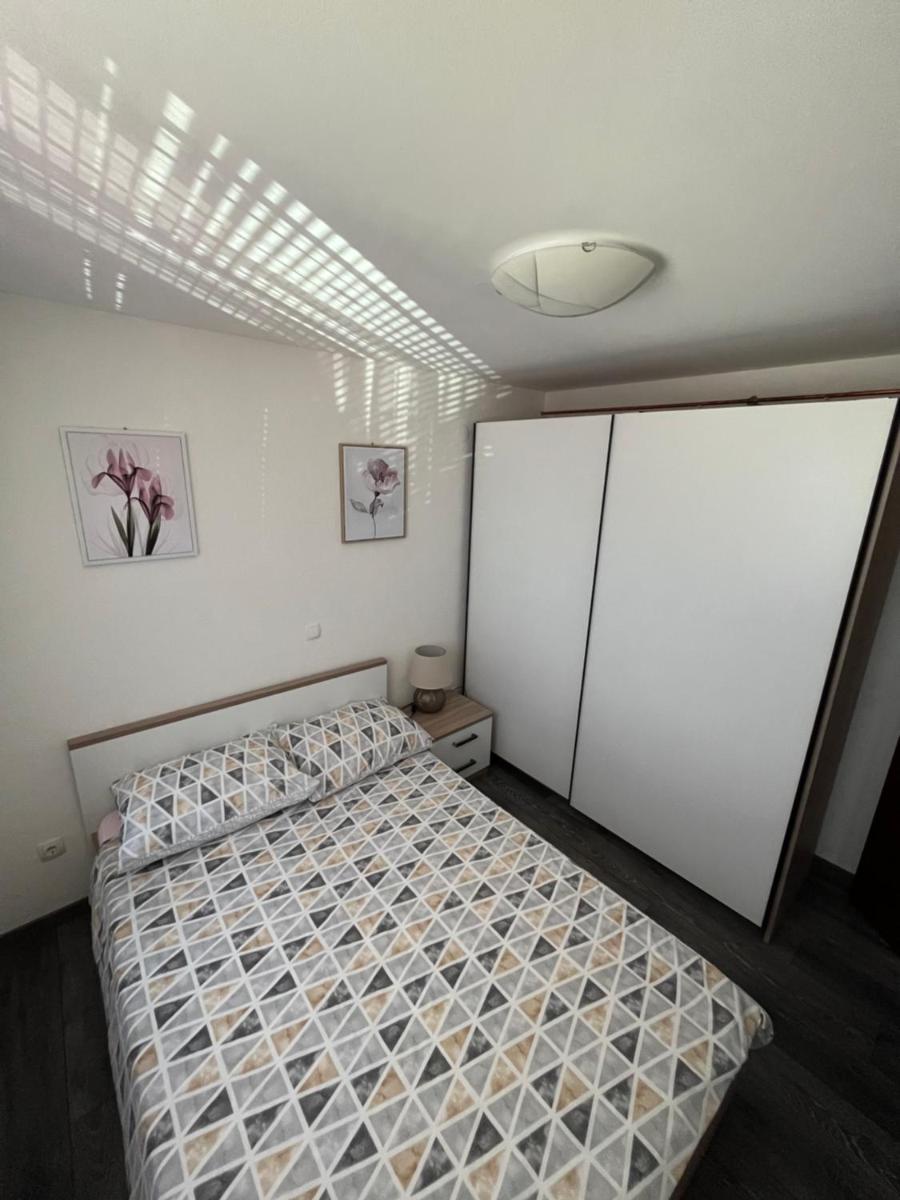 Room in Otočac HELENA - Housity