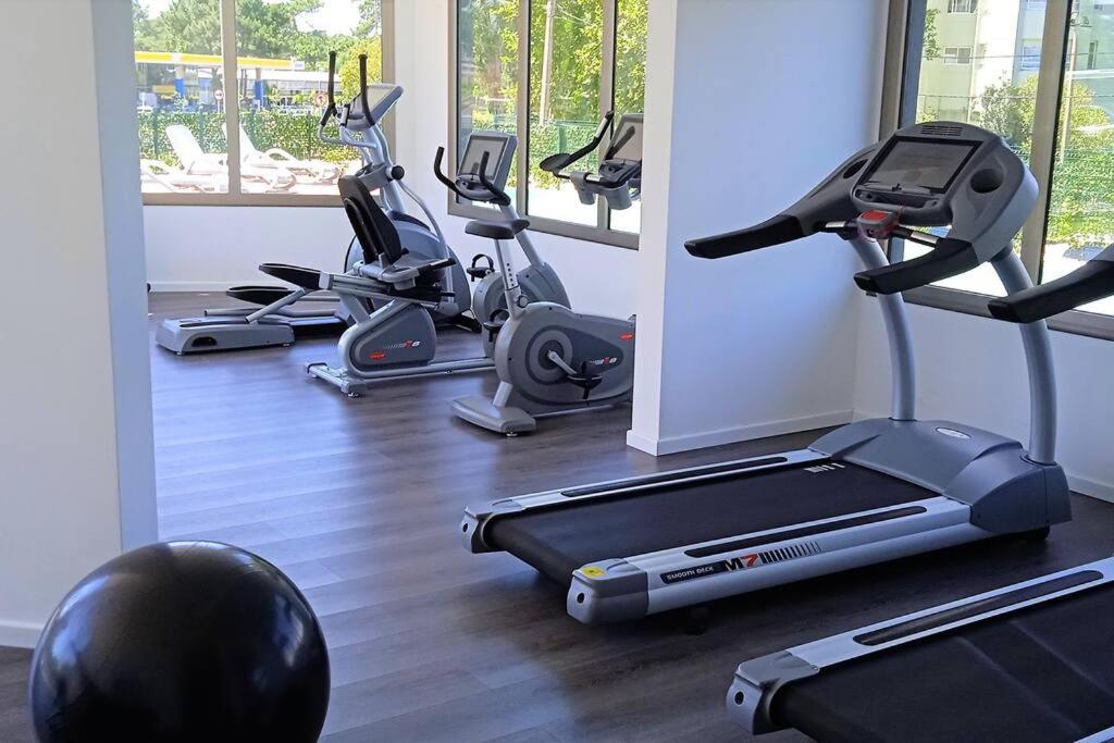 Monomabiente amplio con piscina - Housity