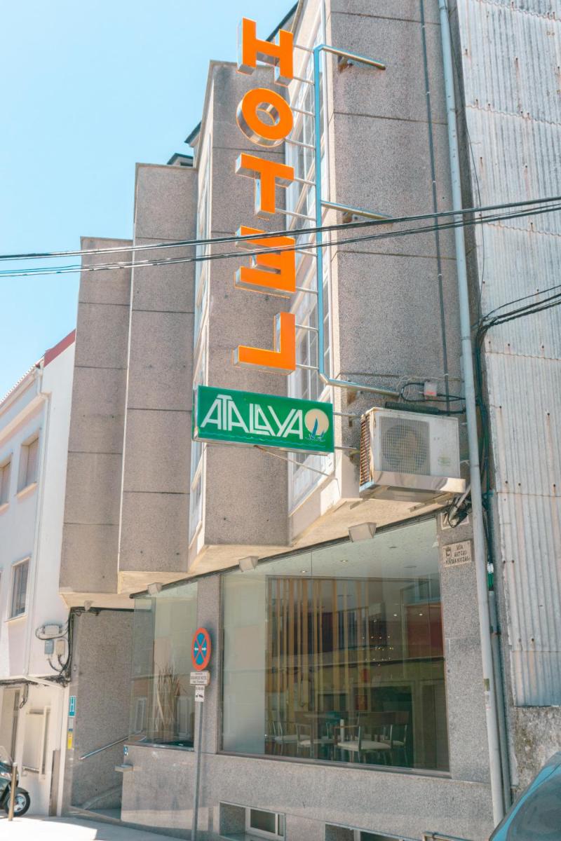Hotel Atalaya I - Housity