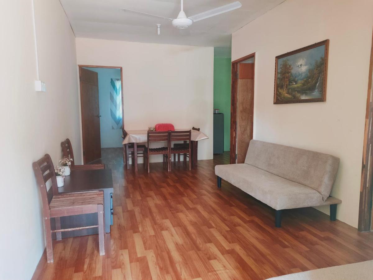 Orchard View Guesthouse Tambunan - Housity