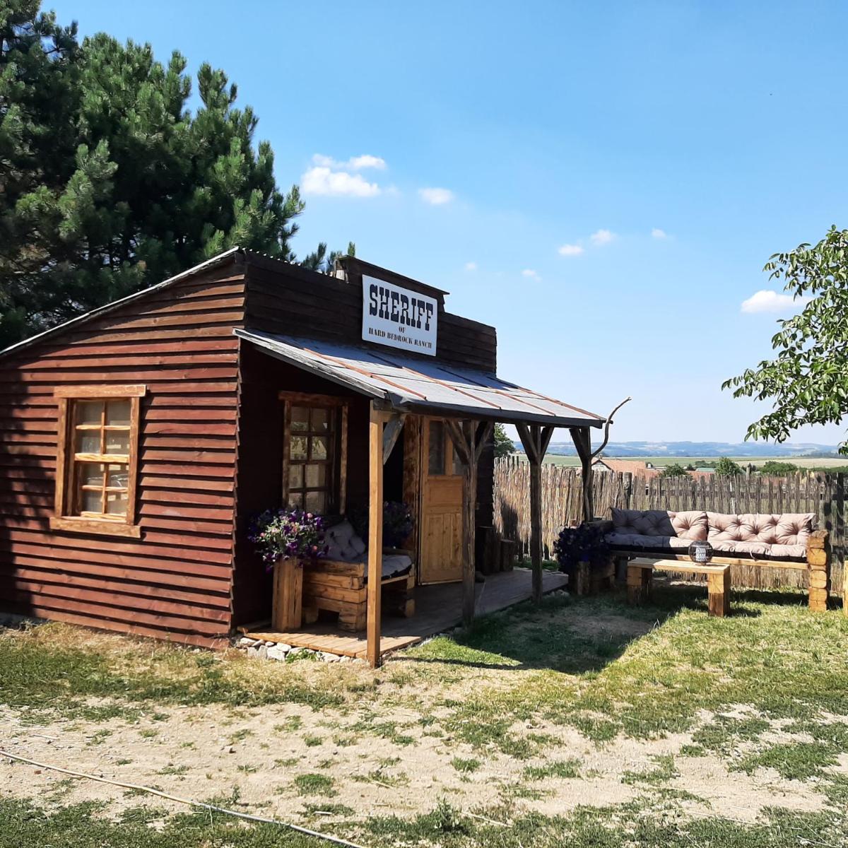 Suitetrails - Ubytování na rodinném ranči